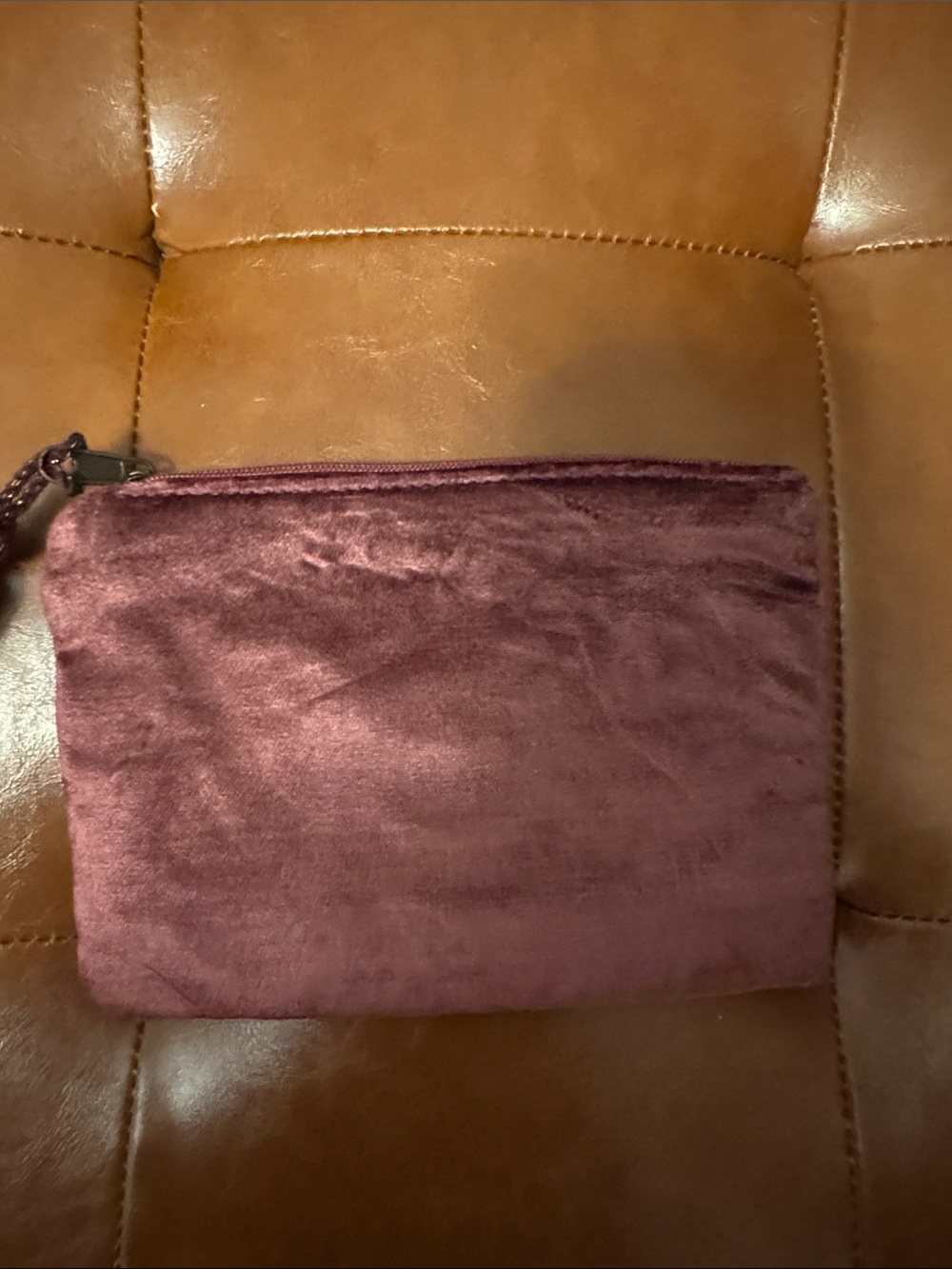 Embroidered Mauve Velvet Eye Motif Zip Pouch - Picture 2 of 2